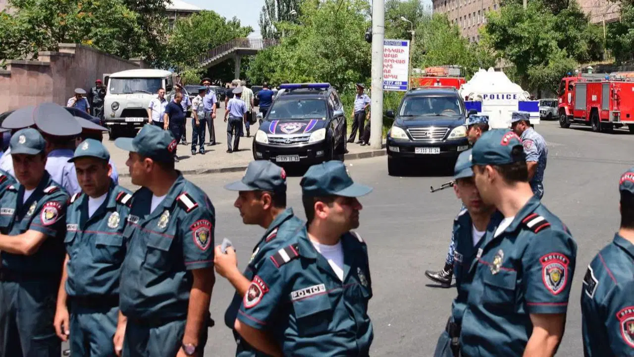 Ermenistan’da Seçim Öncesi Siyasi Harekete Geçildi: Rusya Yanlısı Parti Hedefte