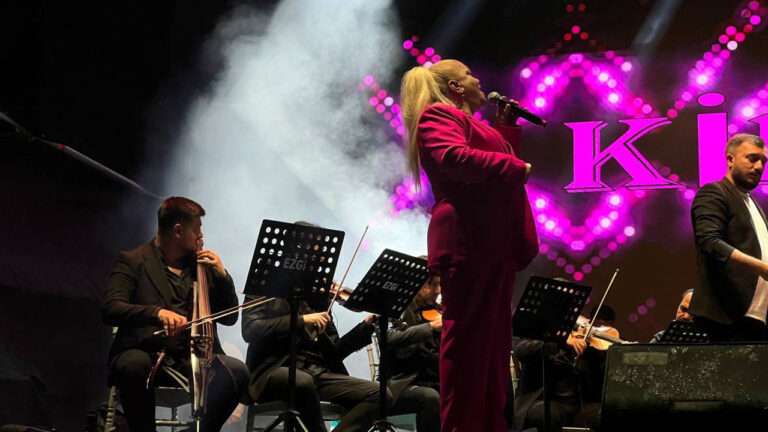 manisada-kibariye-ruzg-ri-genclik-festivalinde-cosku-doruga-ulasti-vQnnhIHY