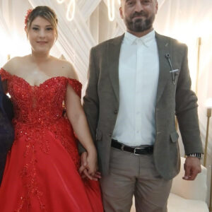 “Hayır” yanıtını kabul edemedi: Baba ve kızı kanlar içerisinde yere yığıldı