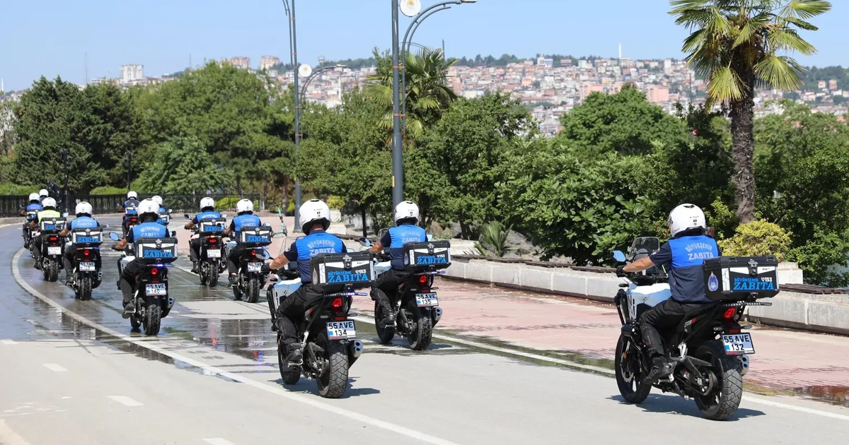 Samsunda motosikletli zabita donemi A33uigwE